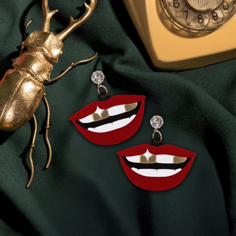 Lip Earrings 3