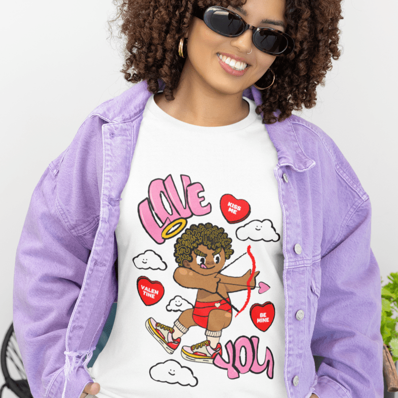 rounded neck bella canvas tee mockup of a woman with sunglasses m31484